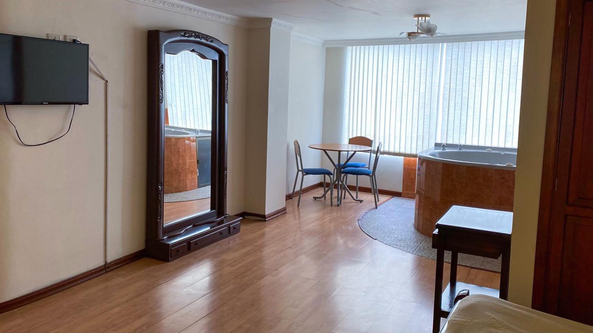 Internacional El Nogal Ipiales Hotel Ngoại thất bức ảnh